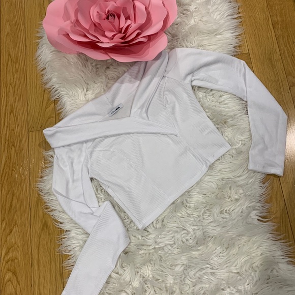 Off the shoulder crop top - Picture 4 of 6